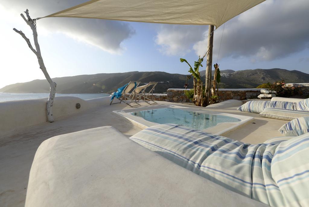 Hotel The Big Blue Ormos Aigialis Exterior foto