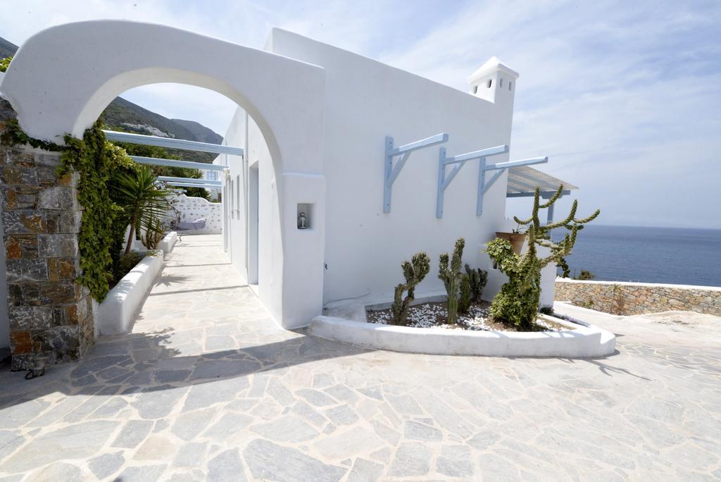 Hotel The Big Blue Ormos Aigialis Exterior foto